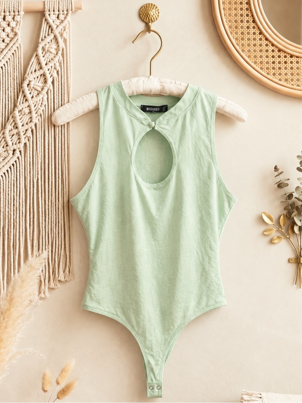 NWT Missguided Mint Green Sleeveless Keyhole Bodysuit